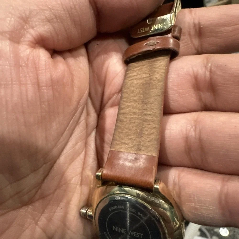 Working Nine West‎ Unisex Watch Gold Tone 36mm Fit 7.5 Brown Leather New Battery